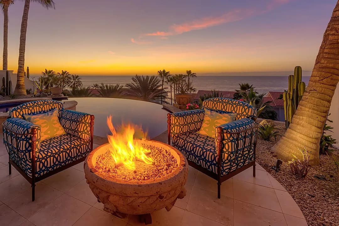 Pool & Terrace