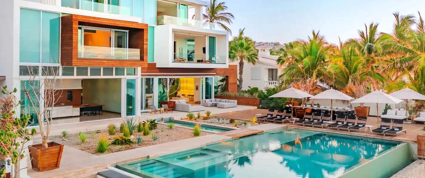 A LuxMex luxury villa in Los Cabos