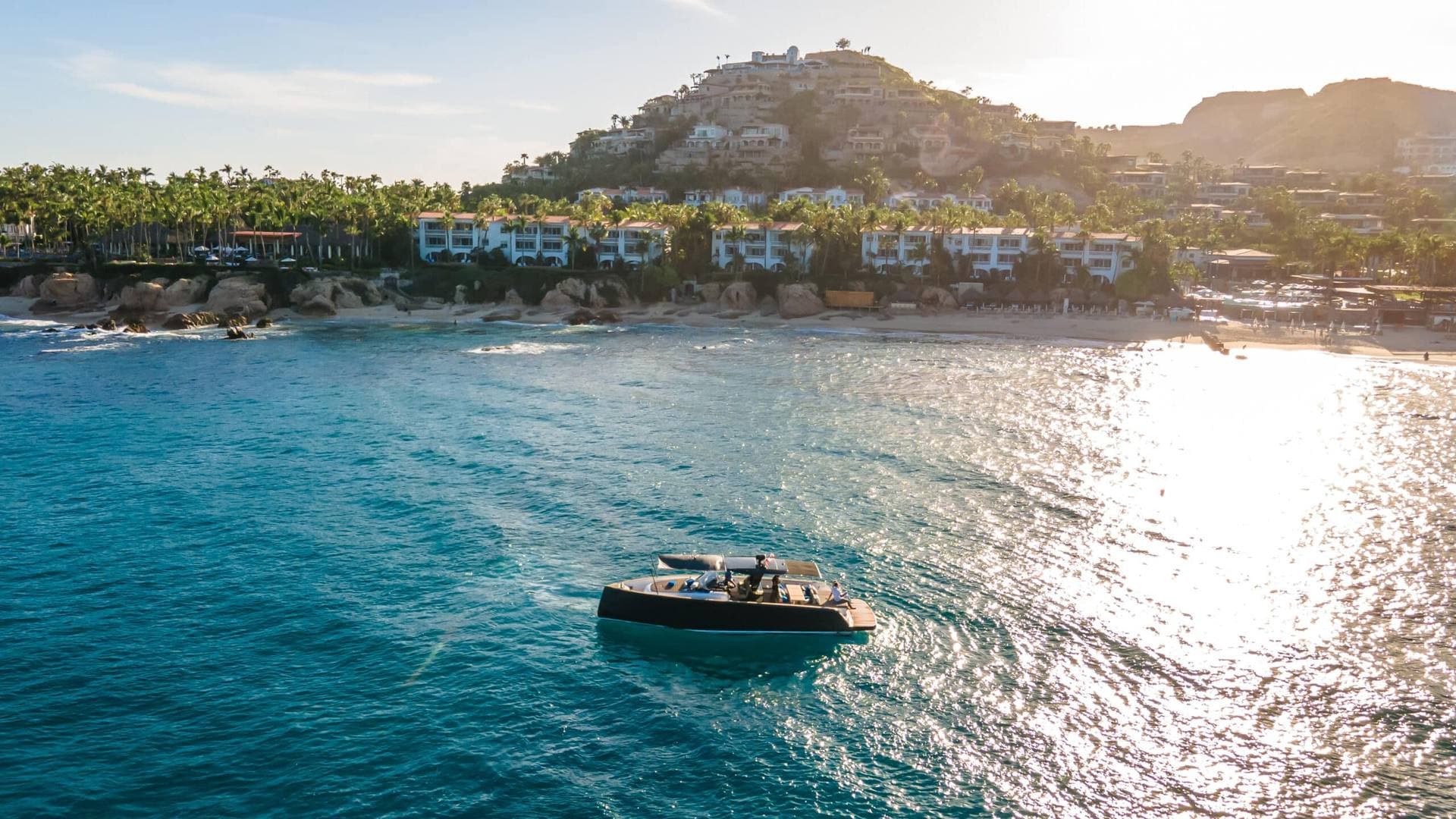 Bésame on the water off Los Cabos