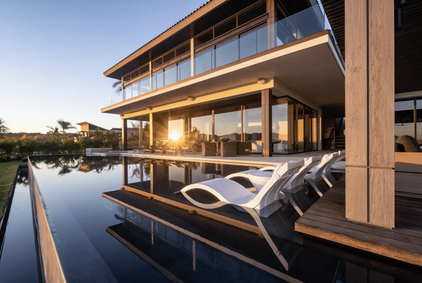 Learn How to Take the Ultimate Luxury Trip to Cabo San Lucas