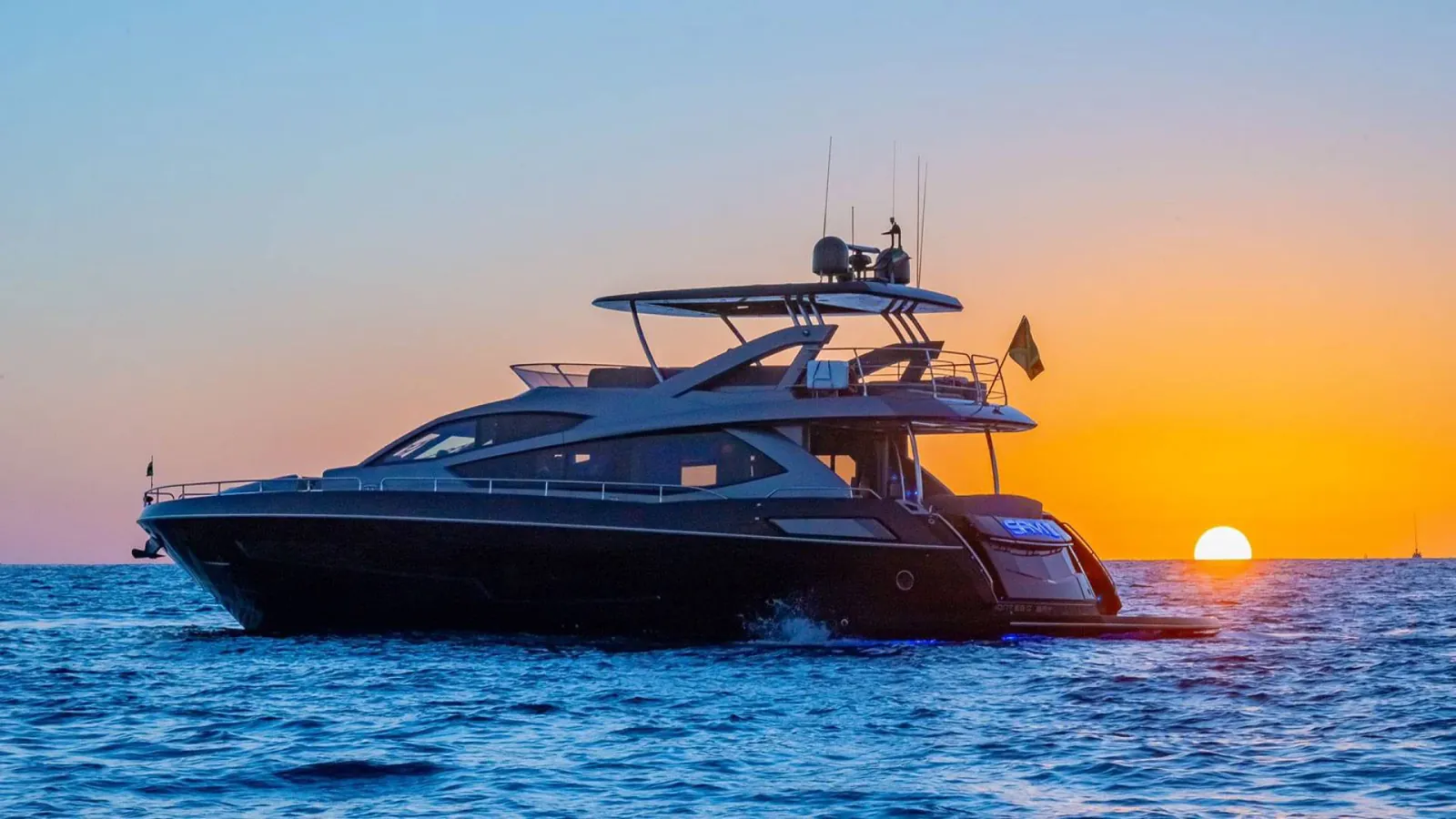 Savi II on the water off Los Cabos