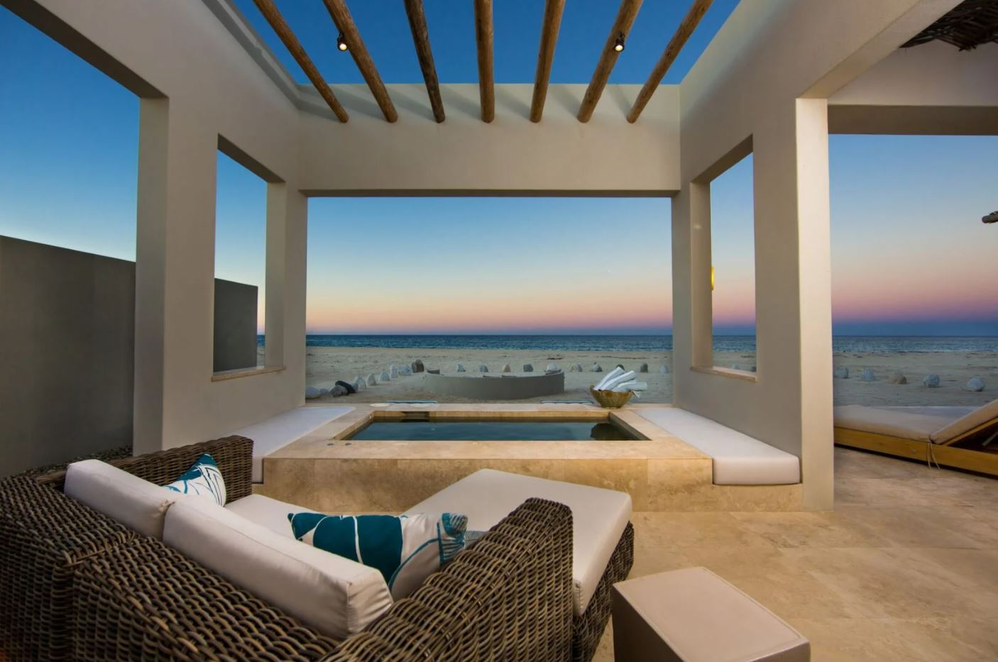 Patio of a La Paz Luxury Rental, facing the ocean